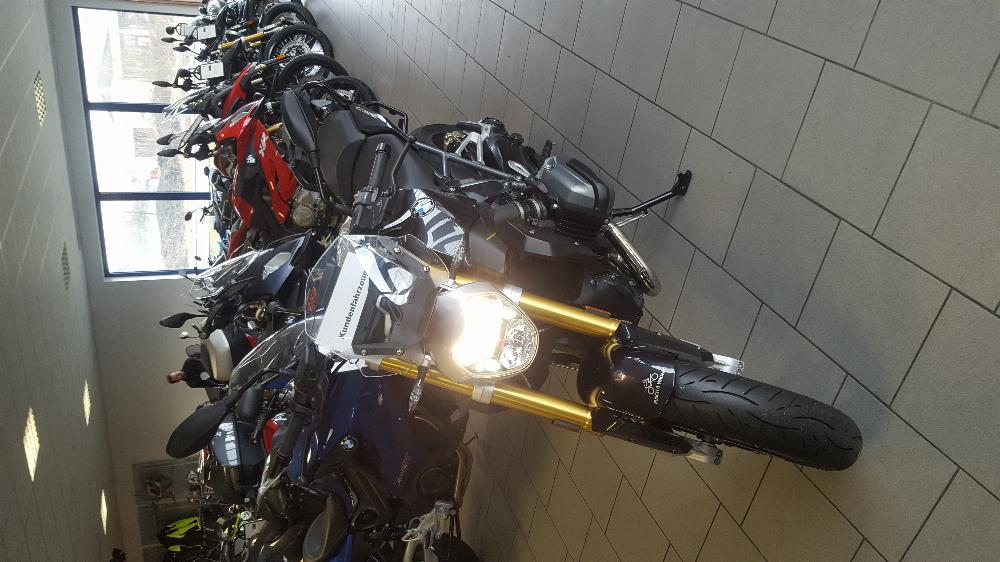 Motorrad verkaufen BMW R1200R LC Ankauf